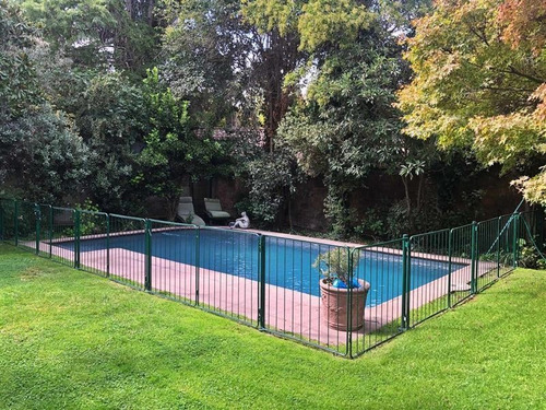 Casa En Venta De 5 Dorm. En Lo Barnechea