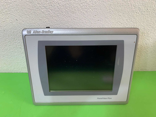 Allen Bradley Panelview Plus 7 2711p-t7c22d9p (Usado)
