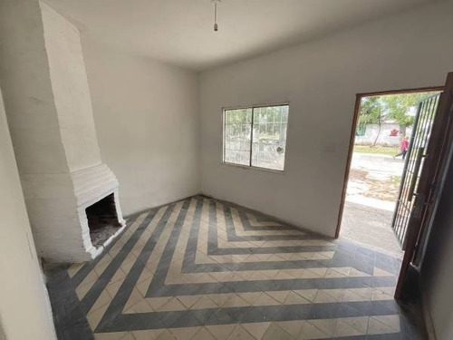 Venta De Padron Con Cuatro Casas En La Teja.