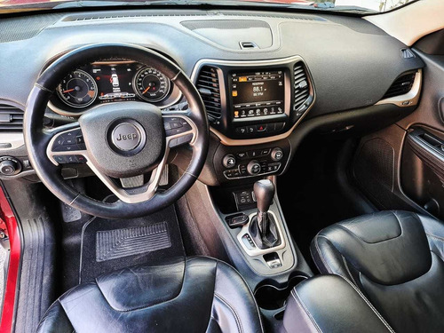 Jeep Cherokee 2.4 Limited Mt 2015