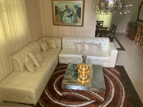 For Sale Casa En Los Trinitarios De Oportunidad En Proyecto Cerrado Con Seguridad