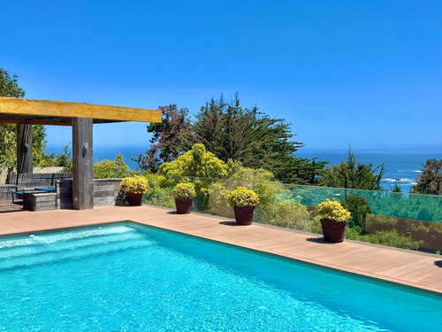 Estupenda Casa Muy Bien Pensada En Zapallar, Vista Hermosa
