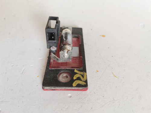 Luz Placa Trasera Izquierda Vw Jetta A4 2.0 Std 99-07 (Usado)
