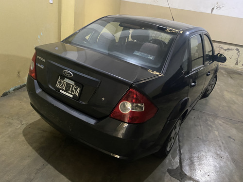 Ford Fiesta Max 1.6 Ambiente