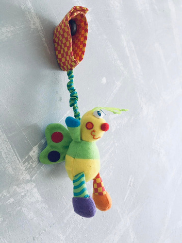 Sonajero Juguete Bebe Peluche Woody Toys Mariposa (Usado)