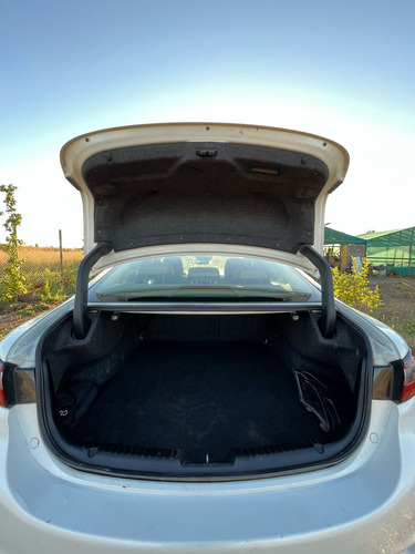 Mazda Mazda 6 Sedan V 2.0 6At Cu