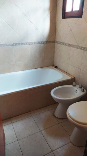 Imagen 18 de 22 de Venta Duplex E Dormitorios Palmas Del Claret Con Seguridad