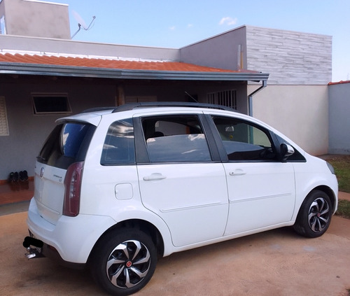 Fiat Idea 1.4 Attractive Flex 5p