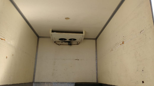 Imagen 5 de 8 de Carroceria Tipo Refrigerada Marca Everest Modelo 2011