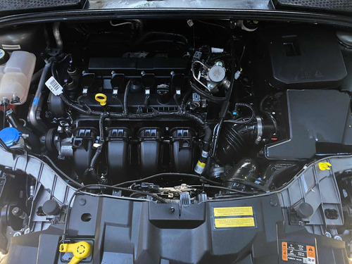 Ford Focus Iii 2.0 Sedan Se Plus Mt 2016