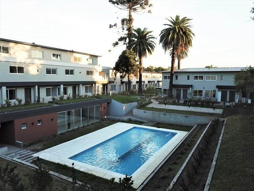 Imagen 4 de 8 de Duplex De 4 Ambientes En Venta - Moron Norte