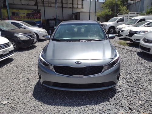 Kia Forte 2.0 Lx Mt