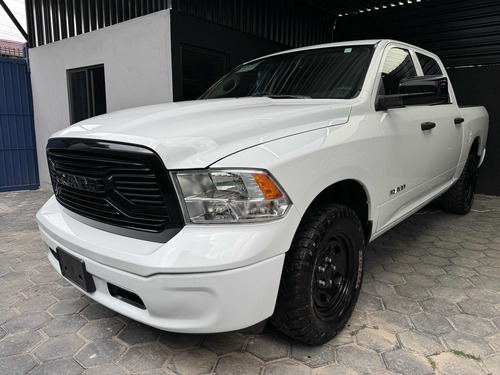 Dodge Ram 1500 Crew Cab Slt V8 4x4 2022