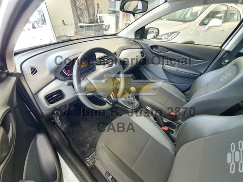Imagen 23 de 25 de Chevrolet Onix Plus Joy 1.4 Mt 2023 0 Km Stfr