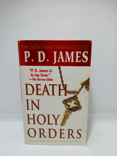Muerte En Las Sagradas Órdenes - P. D. James - En Inglés 