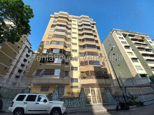 Se Vende Apartamento En El Paraiso 25-19377