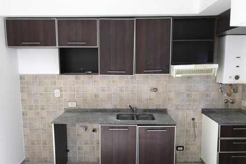 Imagen 3 de 6 de Departamento En Venta En Moron Sur