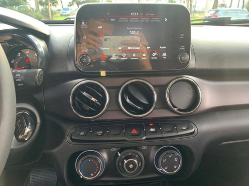 Fiat Cronos 1.8 E.torq Flex Precision At6