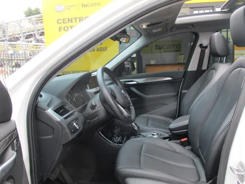 Bmw X1 Sdrive 18i 4x2 1500cc At Aa