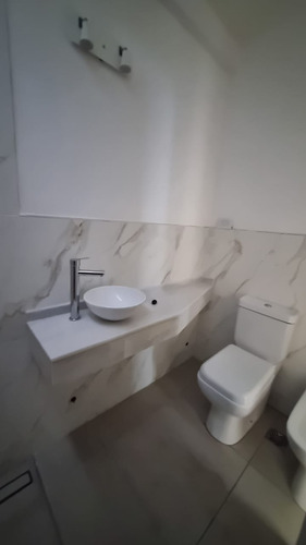 Venta Duplex En Barrio Prados Manantiales, Cordoba