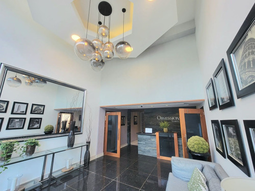 Se Vende Apartamento Con Picuzzi En Reparto Los 3 Ojos