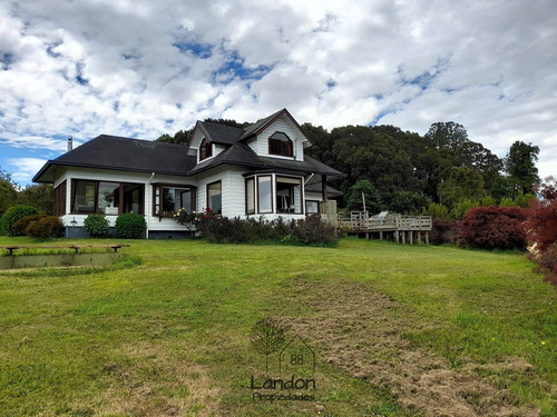 Gran Parcela Con Casa Amoblada, Vistas A Volcán Y Lago!!