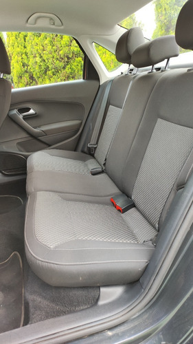 Imagen 11 de 15 de Volkswagen Vento Comfortline Plus 1.6 Tm 2021