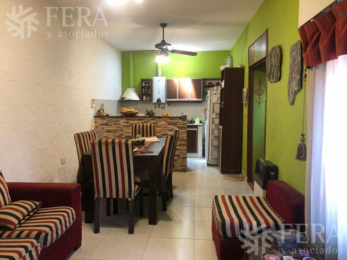 Imagen 3 de 12 de Venta Ph 4 Ambientes Con Patio Con Parrilla En Bernal Oeste (29436)