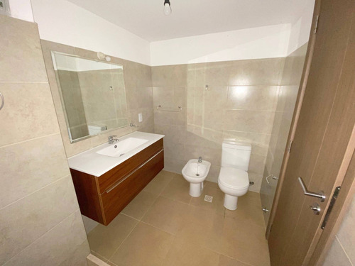 Imagen 14 de 14 de Venta De Apartamento Con 2 Dormitorios En Centro