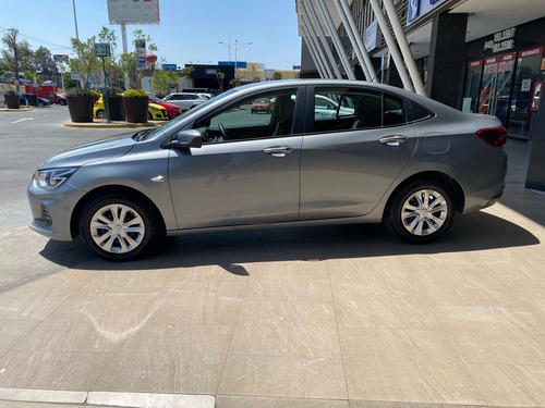 Chevrolet Onix 1.0 LS At