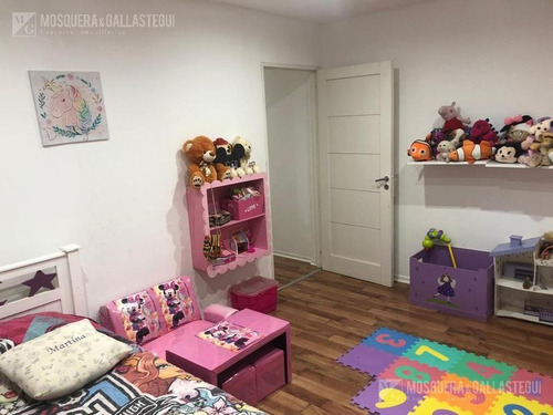 Imagen 28 de 28 de Casa De Dos Plantas Y Mucha Luz En San Eduardo - Posibilidad De Financiación