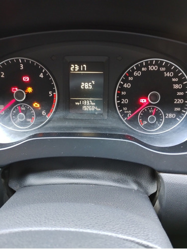 Imagen 5 de 19 de Volkswagen Vento 2014 2.0 Advance I 110cv