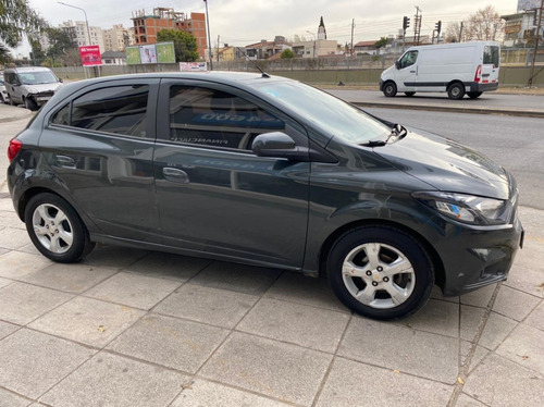 Imagen 6 de 14 de Chevrolet Onix Lt 1.4 #3f