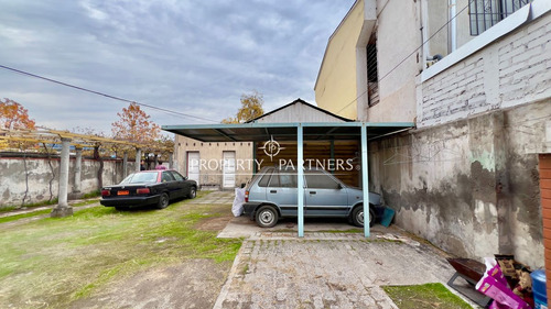 Casa En Venta Con Amplio Terreno En El Mejor Lugar...