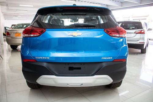 Imagen 3 de 14 de Chevrolet Tracker 2021 5p Premier L3/1.2 Aut