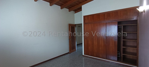 Casa Con Cocina Equipada Y Anexo Con Cocina Rahml