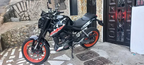 Duke 200