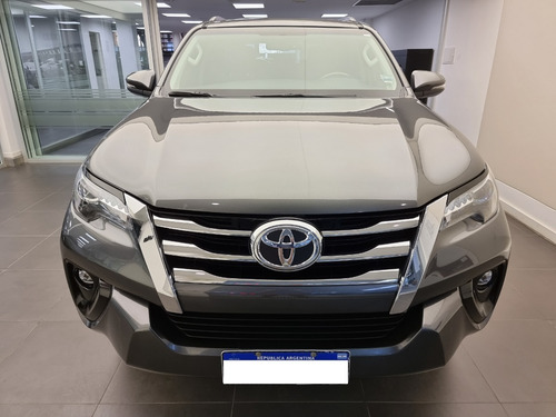 Toyota Hilux Sw4 Tdi Srx 4x4 At 7 Asientos 2020 - Lenken