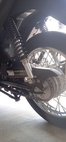 Imagem 2 de 5 de Honda Biz