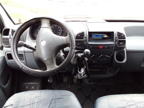 Imagem 7 de 11 de Fiat Ducato Multijet 2.3 Minibus