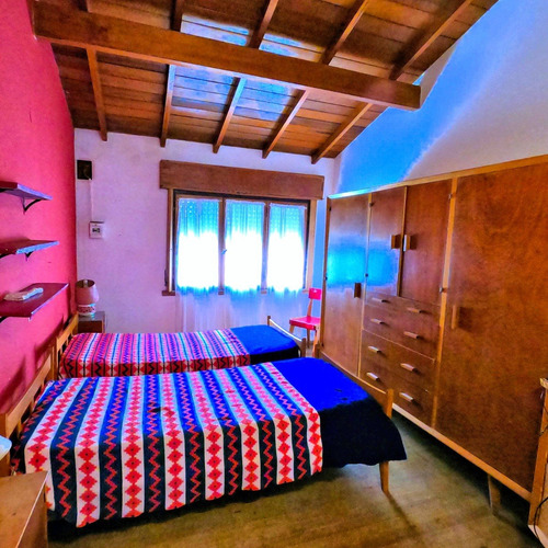 Imagen 16 de 19 de Chalet En Planta Alta, Barrio Tradicional De La Ciudad