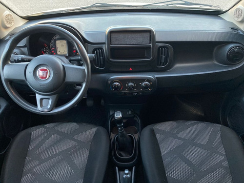 Imagem 5 de 15 de Fiat Mobi 1.0 8v Evo Like. 2018