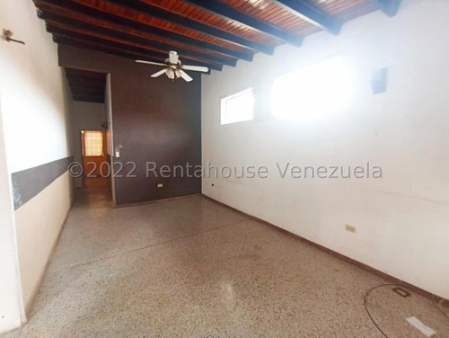 Imagen 7 de 14 de Casa En Venta Este Barquisimeto Via El Ujano 22-5754 Icm