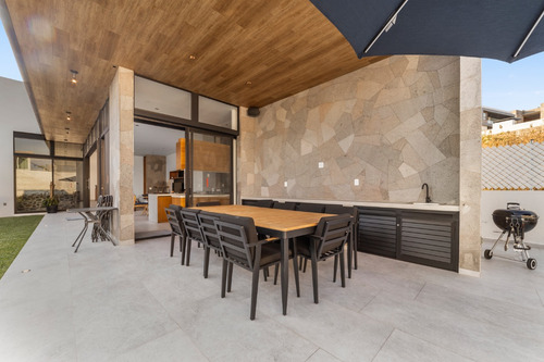 Residencia Para Fin De Semana Con Alberca Y Jacuzzi