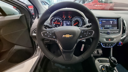 Imagen 14 de 25 de Chevrolet Cruze Lt 5 Puertas Automatico 0km 2022 Vm