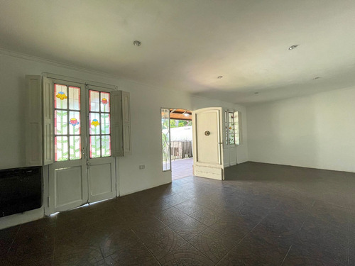 Imagen 28 de 30 de Casa En Venta Con Gran Terreno En Barrio Guadalupe
