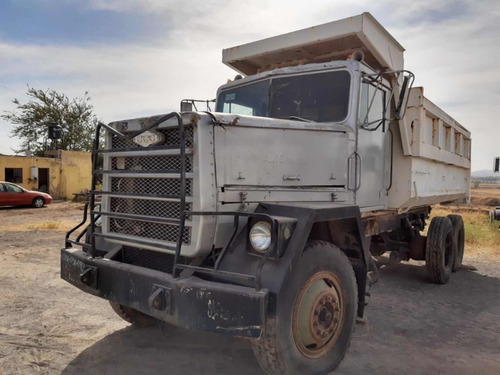 Imagen 1 de 8 de Tractocamion De Volteo Kenworth Am General