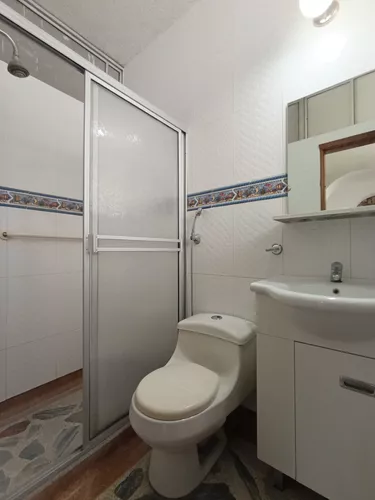 Casa En Venta En Quinta Bosch. Cod V30257