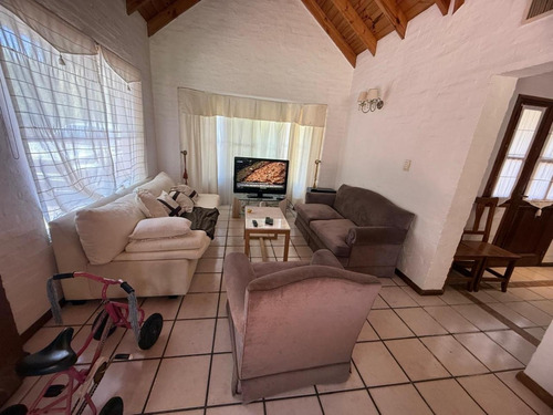 Venta De Casa En Echeverria Del Lago Canning