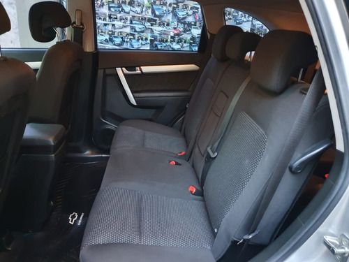 Imagen 17 de 20 de Chevrolet Captiva Ls 2.4 7a 2014